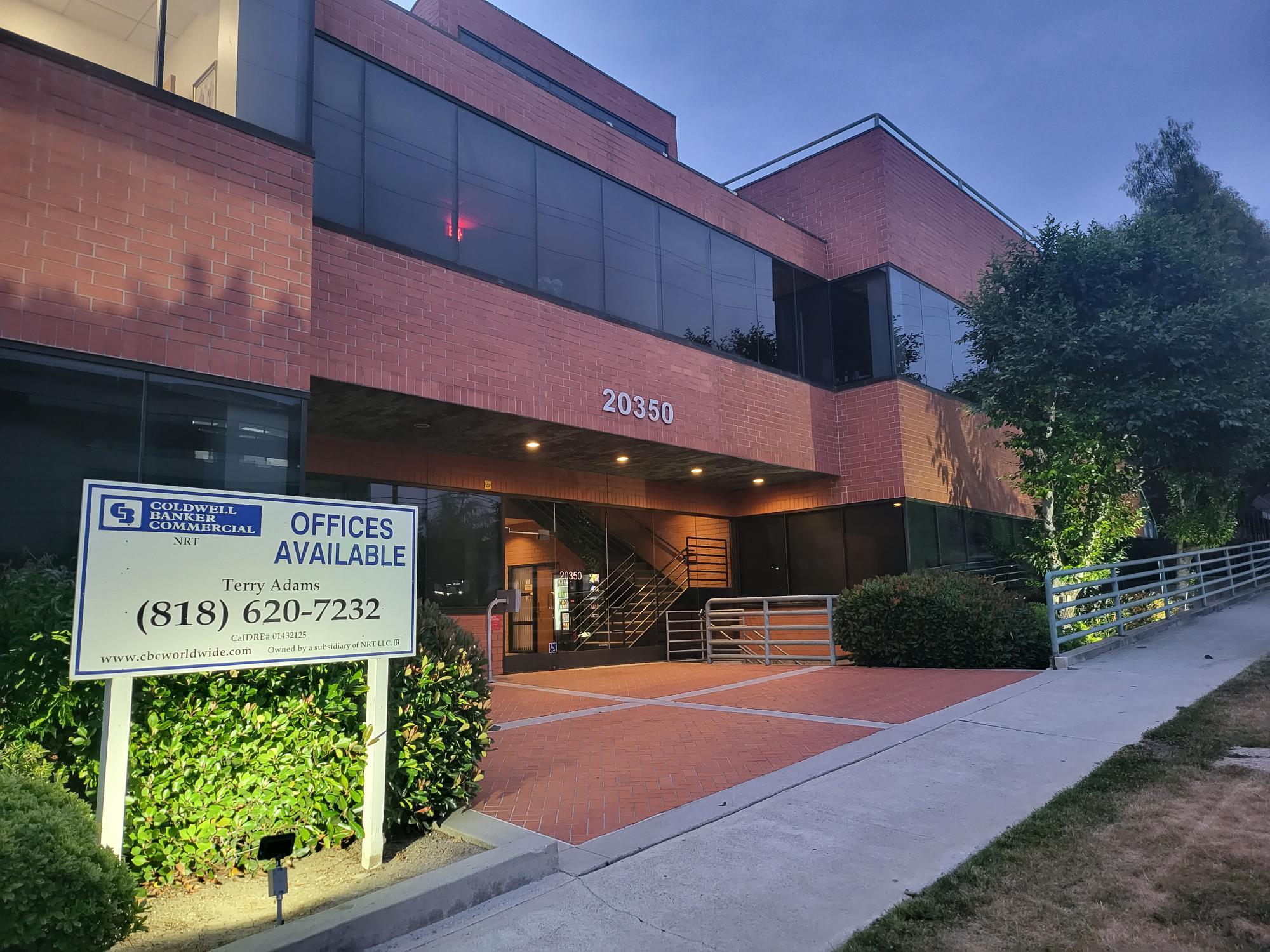 20350 Ventura Blvd, Woodland Hills, CA for Rent