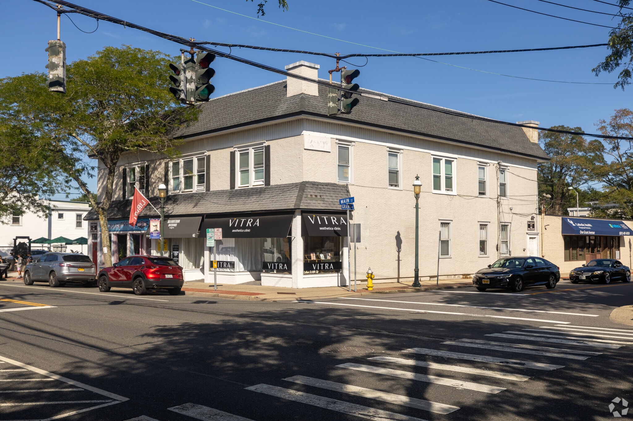 463-469 Main St, Islip, NY for Rent