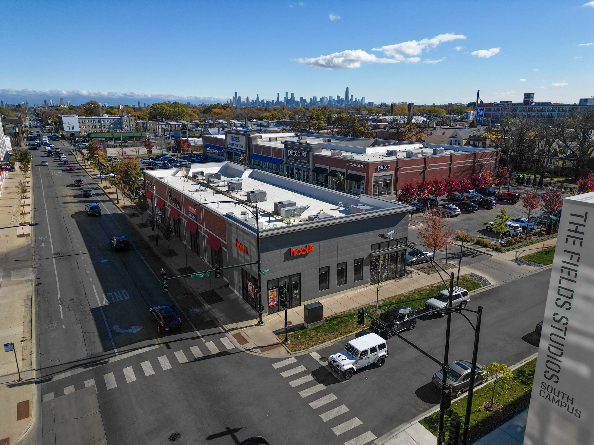 4053-4057 W Diversey Ave, Chicago, IL for Rent