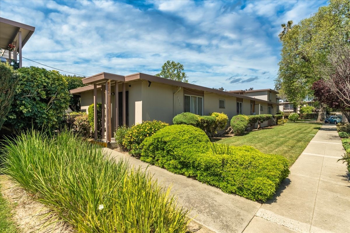 423-445 N 26th St, San Jose, CA for Sale