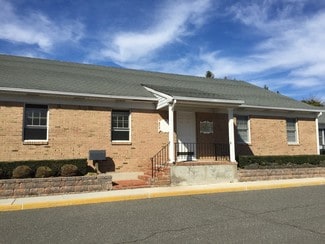Holmdel, NJ Office, Office/Retail - 22 S Holmdel Rd