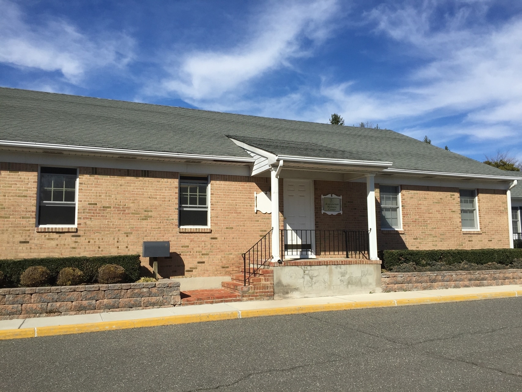 22 S Holmdel Rd, Holmdel, NJ for Rent