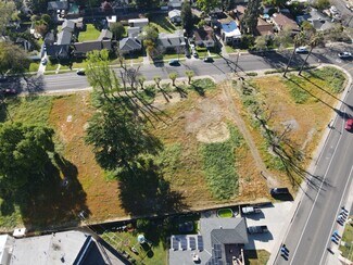 Turlock, CA Residential Land - 1015 E Main St