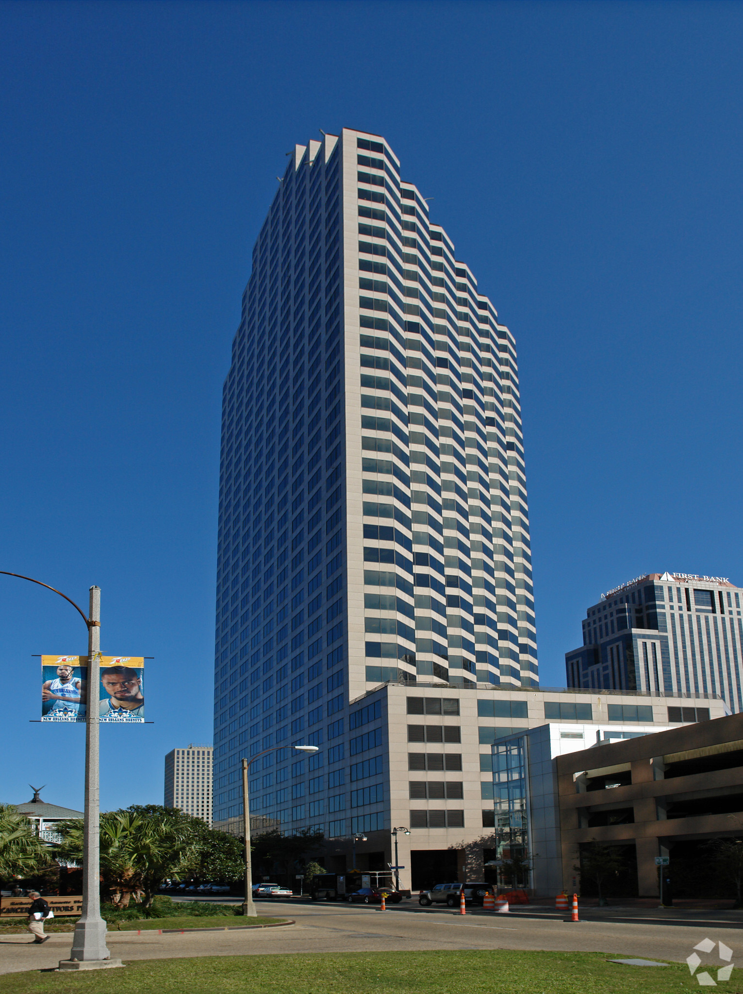 1100 Poydras St, New Orleans, LA for Rent