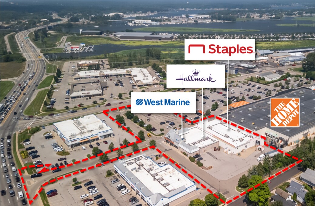 810-840 Jackson Ave, Grand Haven, MI for Sale