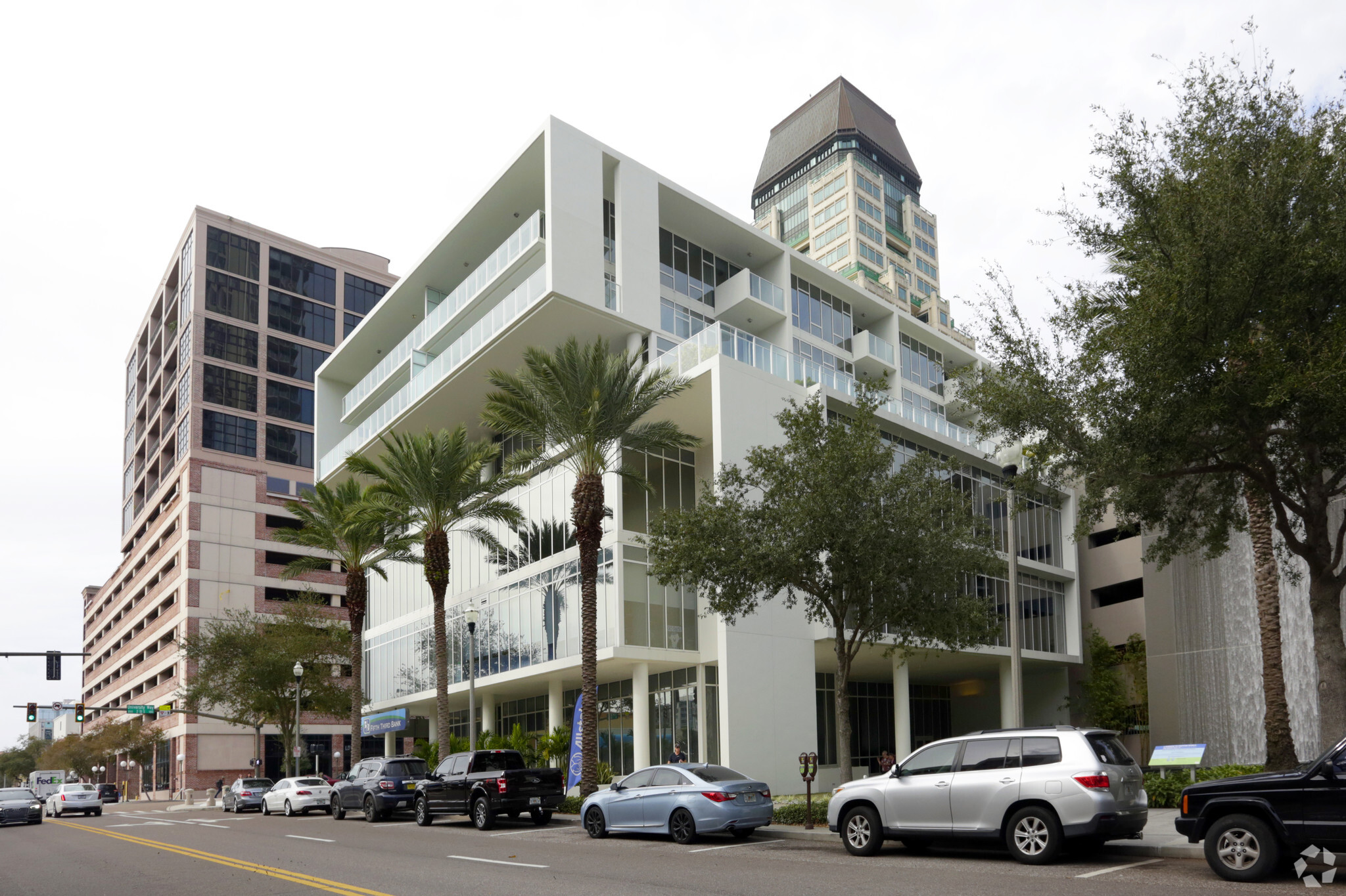 175 1st St S, Saint Petersburg, FL for Sale