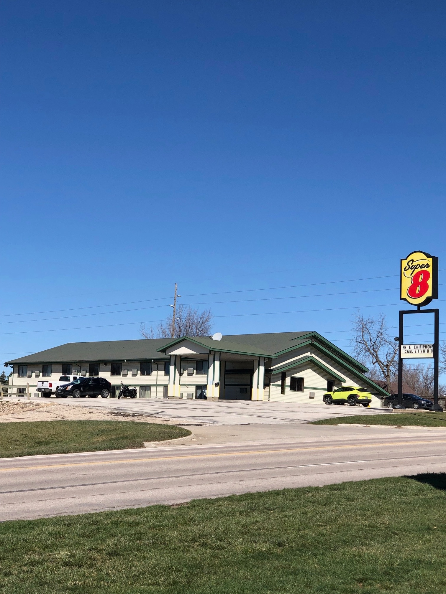 1757 N US Highway 71 Carroll, IA 51401 Hospitality Property for Sale