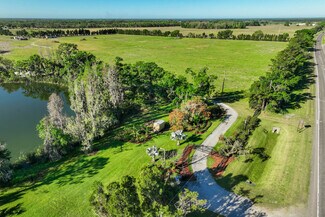 Plant City, FL Commercial Land - 701 E State Road 60