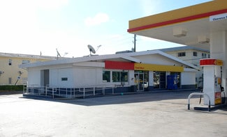 Hollywood, FL Service Station - 815 N Federal Hwy