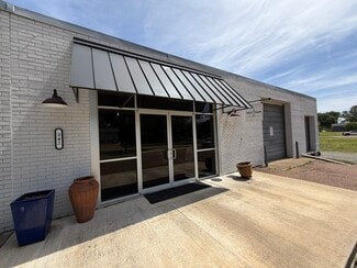 Flora, MS Office/Retail - 344 1st St