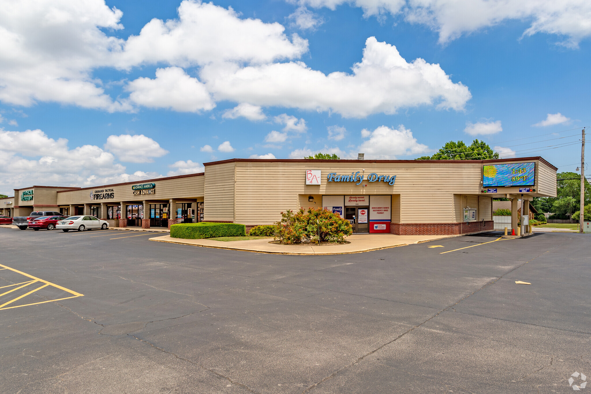 3301-3315 S Elm Pl, Broken Arrow, OK for Rent