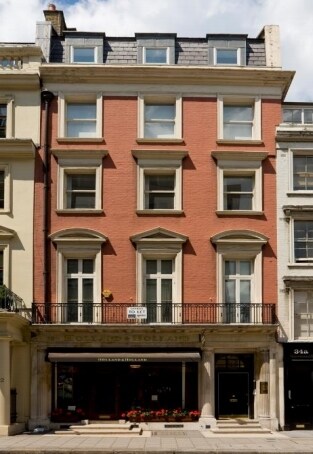London, LND Office - 33 Bruton St