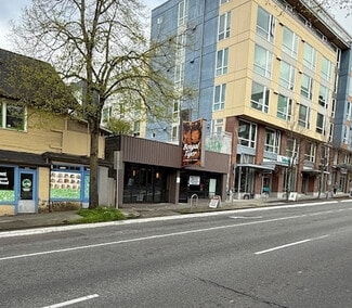 Seattle, WA Storefront - 6509 Roosevelt Way NE
