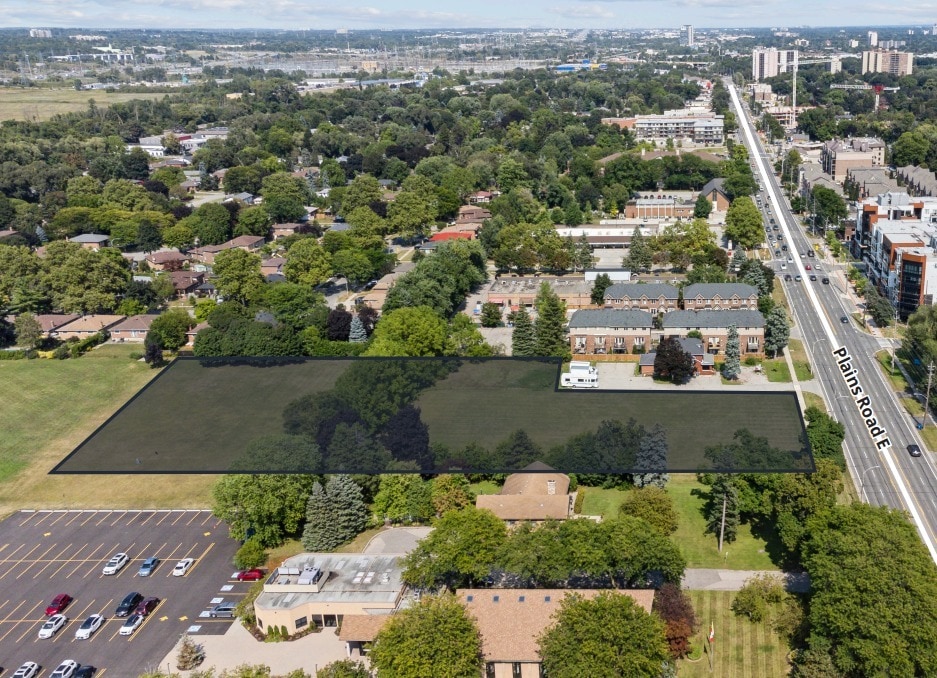 287 Plains Rd E, Burlington, ON for Sale