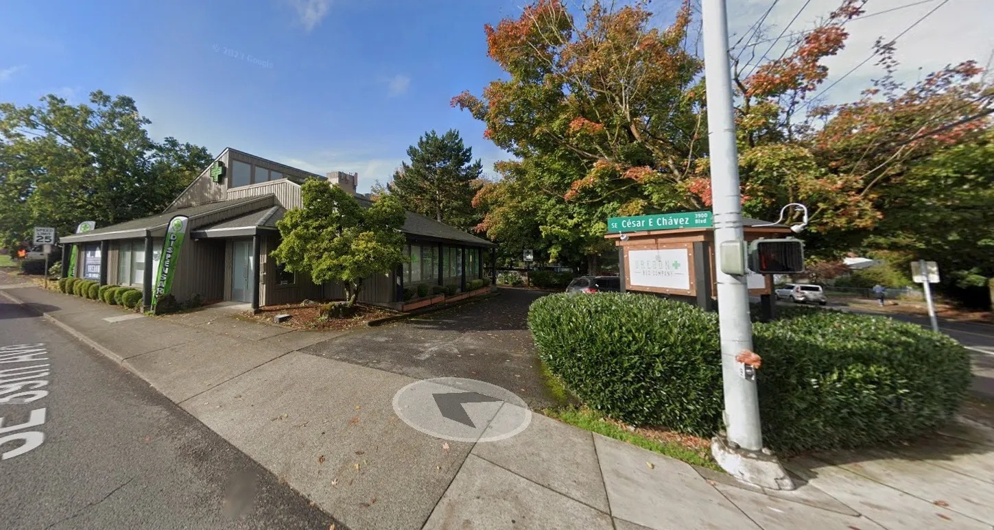 4509-4511 SE Cesar E Chavez Blvd, Portland, OR for Sale