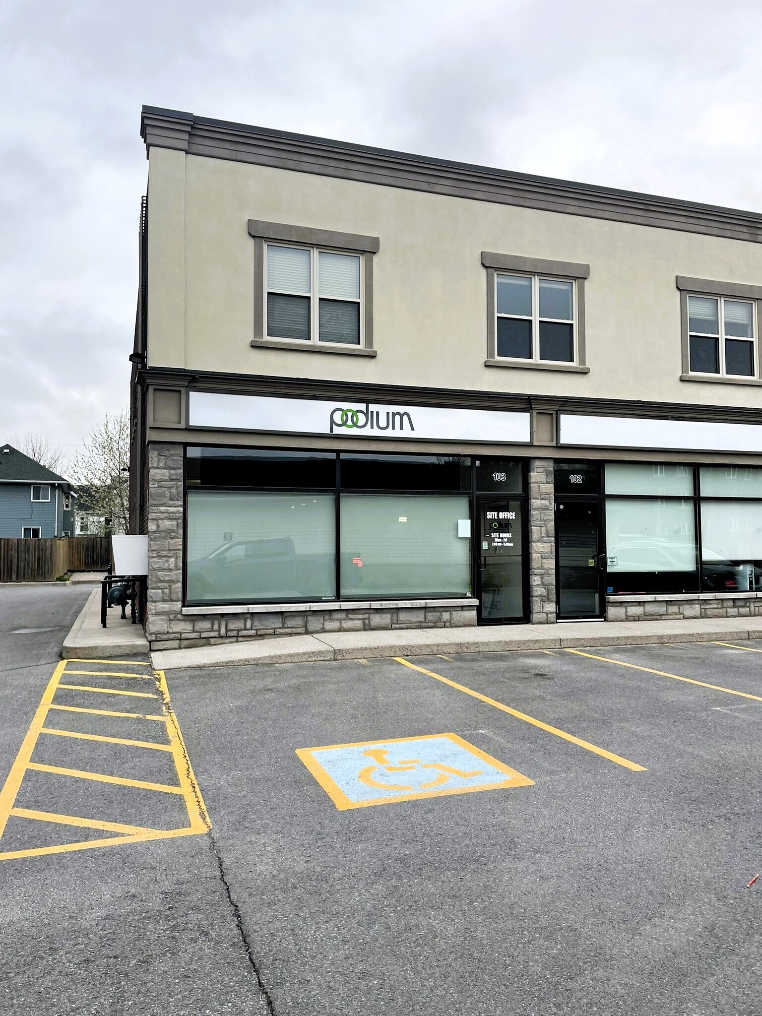 572-574 Princess St, Kingston, ON for Rent