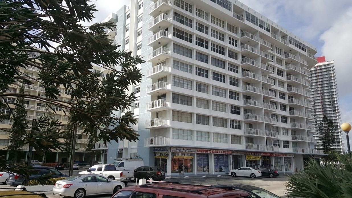 , Hallandale Beach, FL for Sale