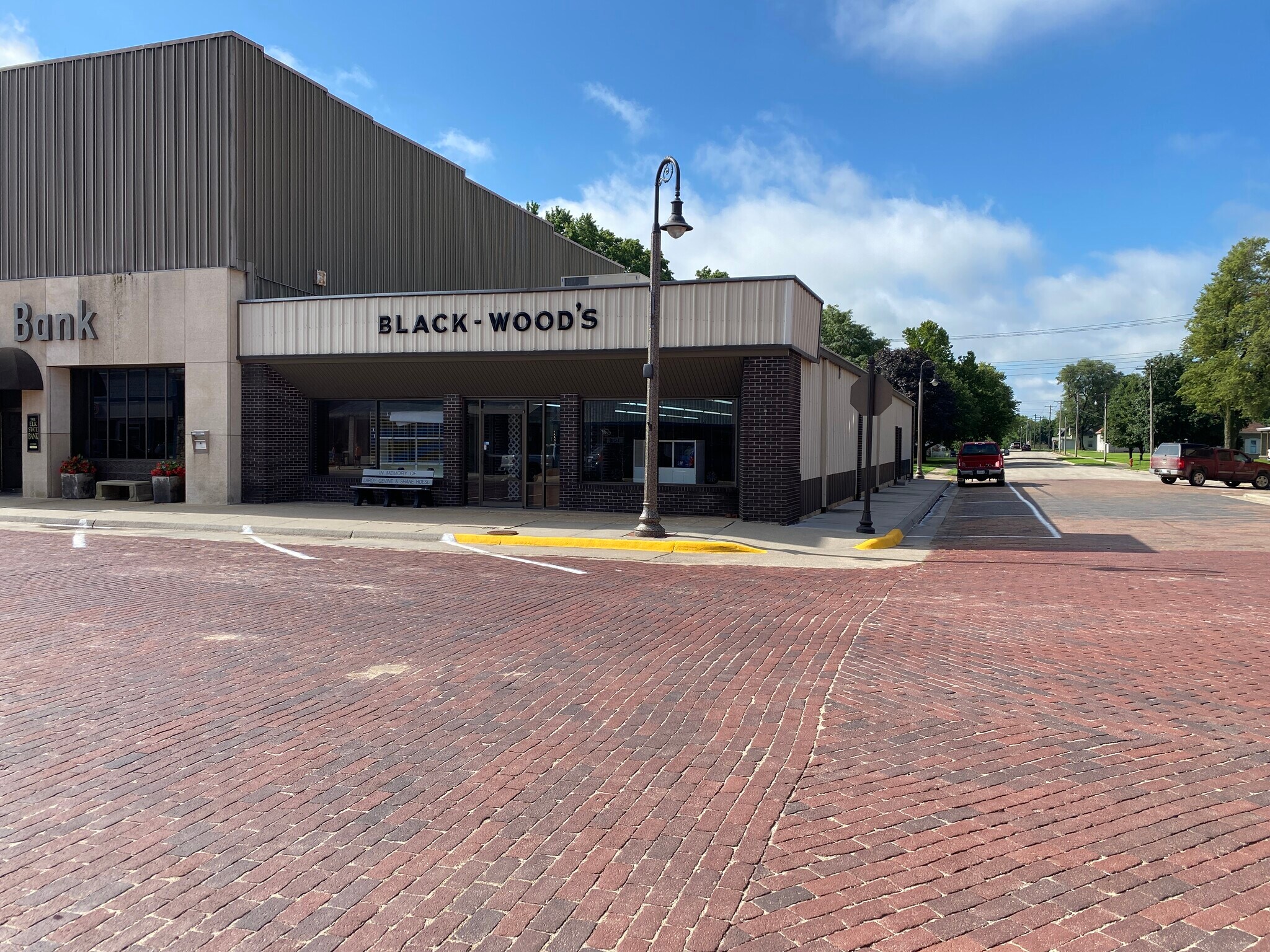 323 Washington St, Clyde, KS for Sale