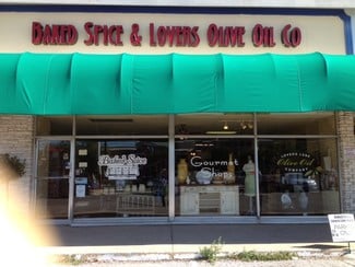 Dallas, TX Retail - 5629 W Lovers Ln