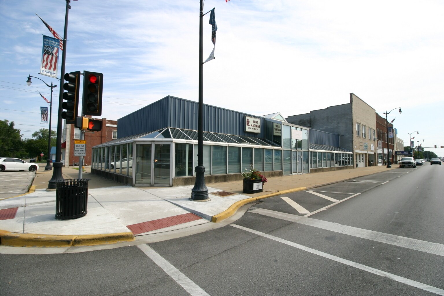 200 E Walnut St, Watseka, IL for Sale