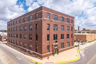Aurora, IL Warehouse - 251-261 S River St
