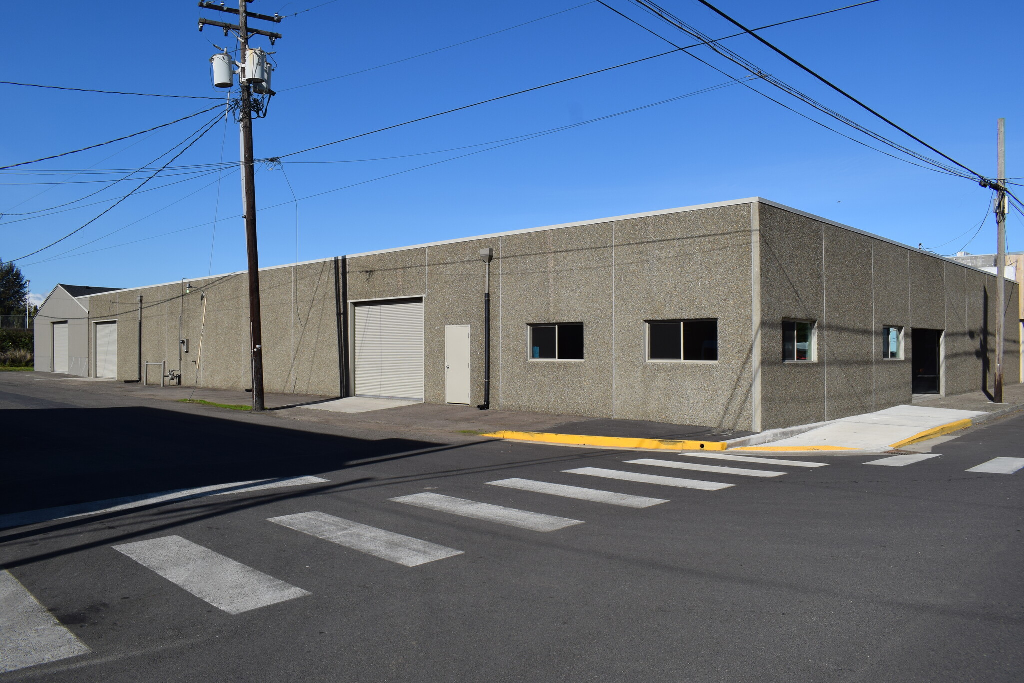 613 Pacific Ave S, Kelso, WA for Rent