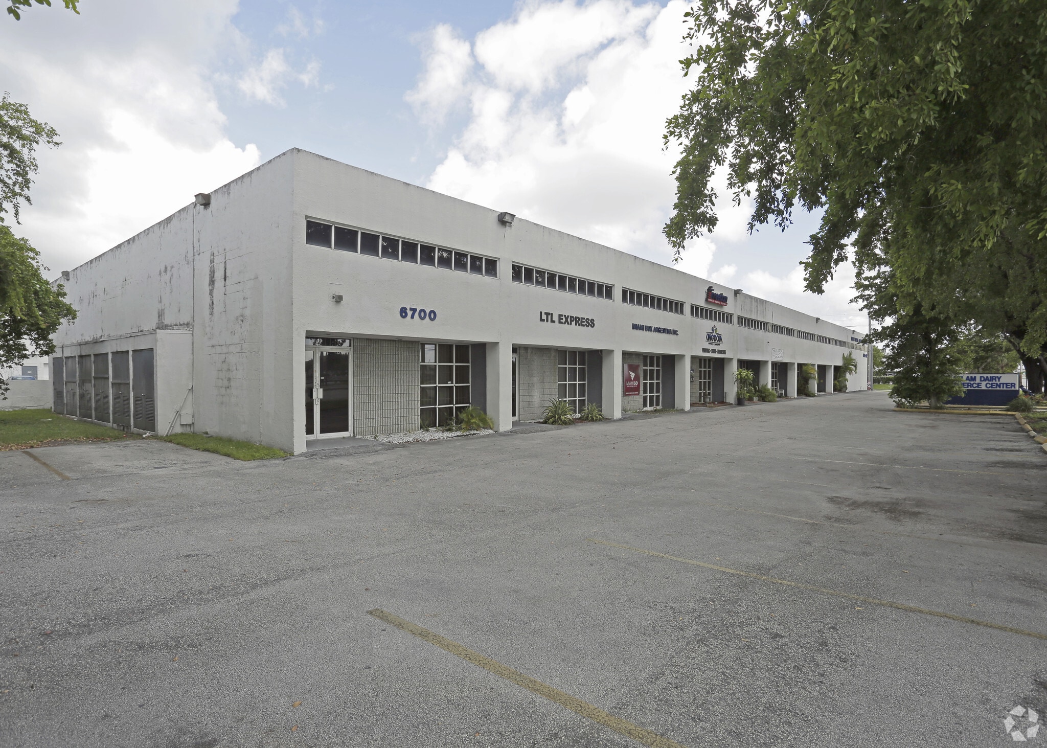 6700-6724 NW 72nd Ave, Miami, FL for Rent