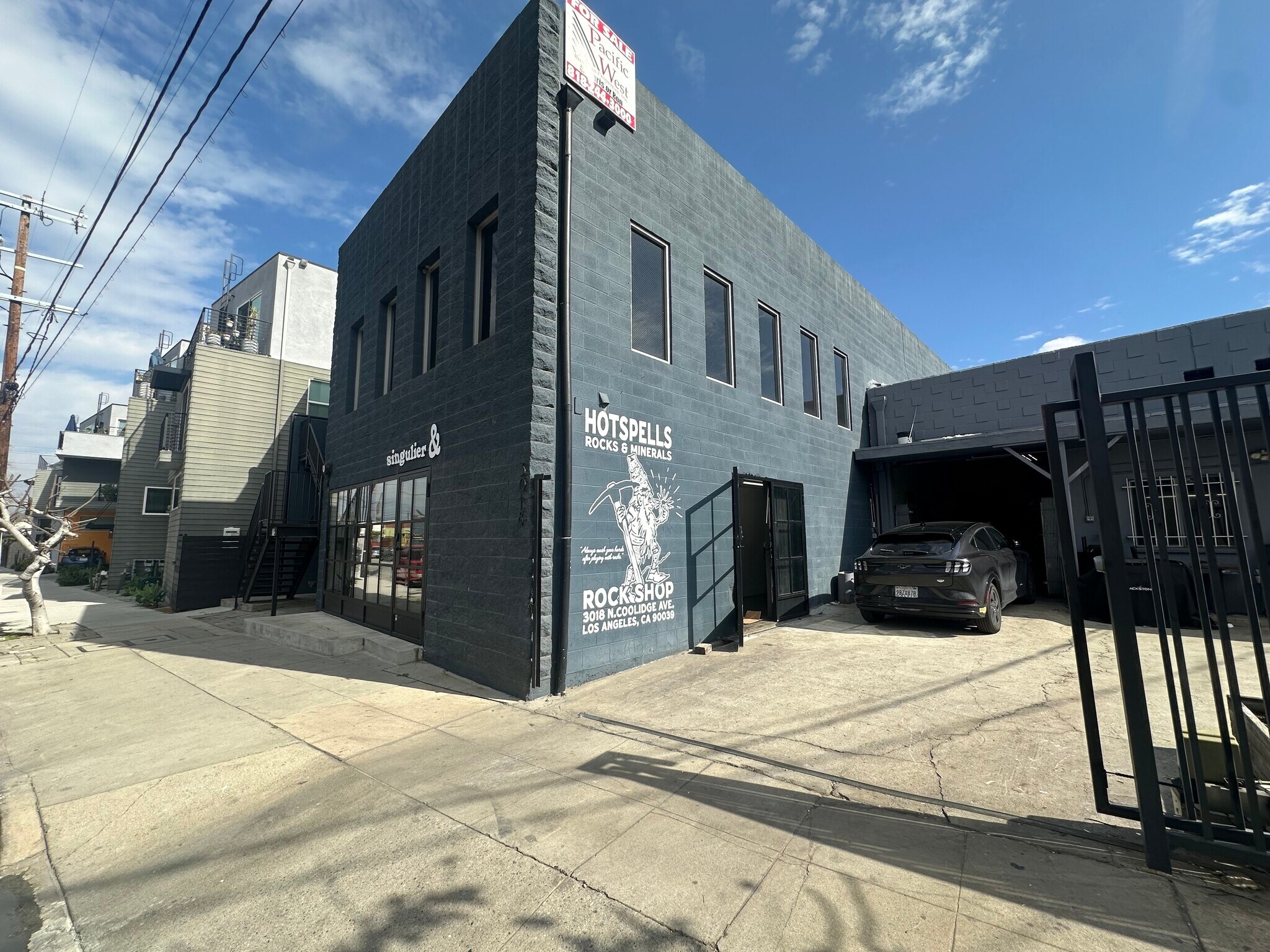 3018 N North Coolidge Ave, Los Angeles, CA for Rent