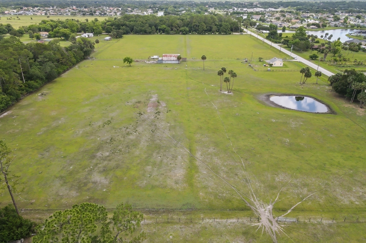 722 Airport Rd, New Smyrna Beach, FL for Sale