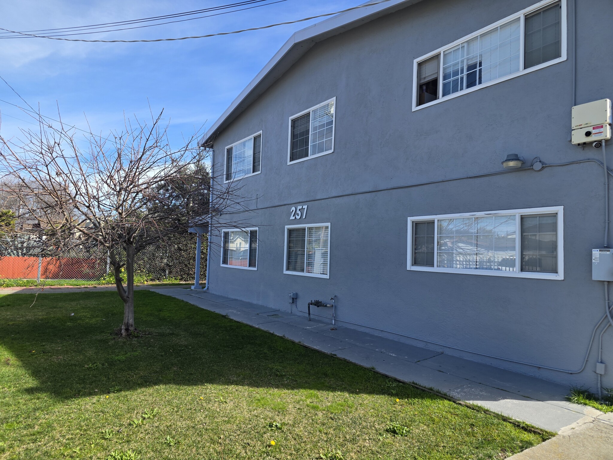 257 Poplar Ave, Hayward, CA for Sale