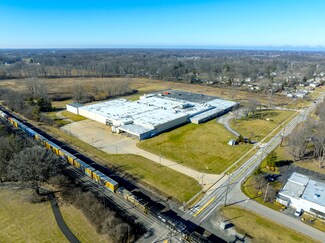 Olmsted Falls, OH Industrial - 7920 Mapleway Dr