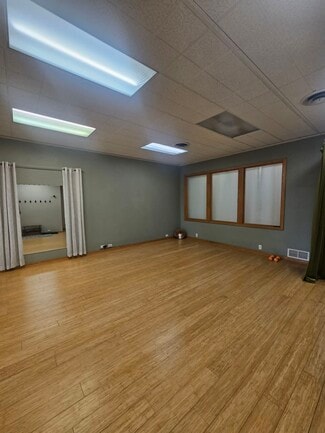 Warren, PA Office/Retail - 420 Pennsylvania Ave W