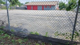 Indianapolis, IN Retail - 3708 E 30th St