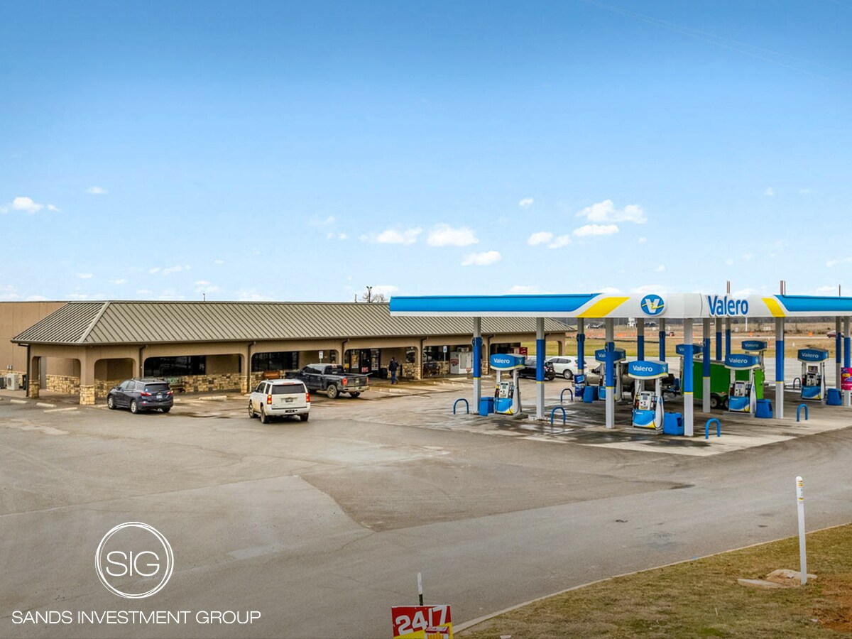 10887 State 7 Hwy, Marlow, OK for Sale