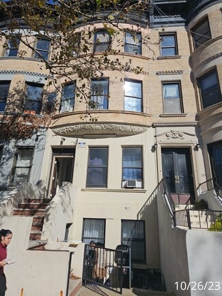 New York, NY Apartments - 521 W 150th St