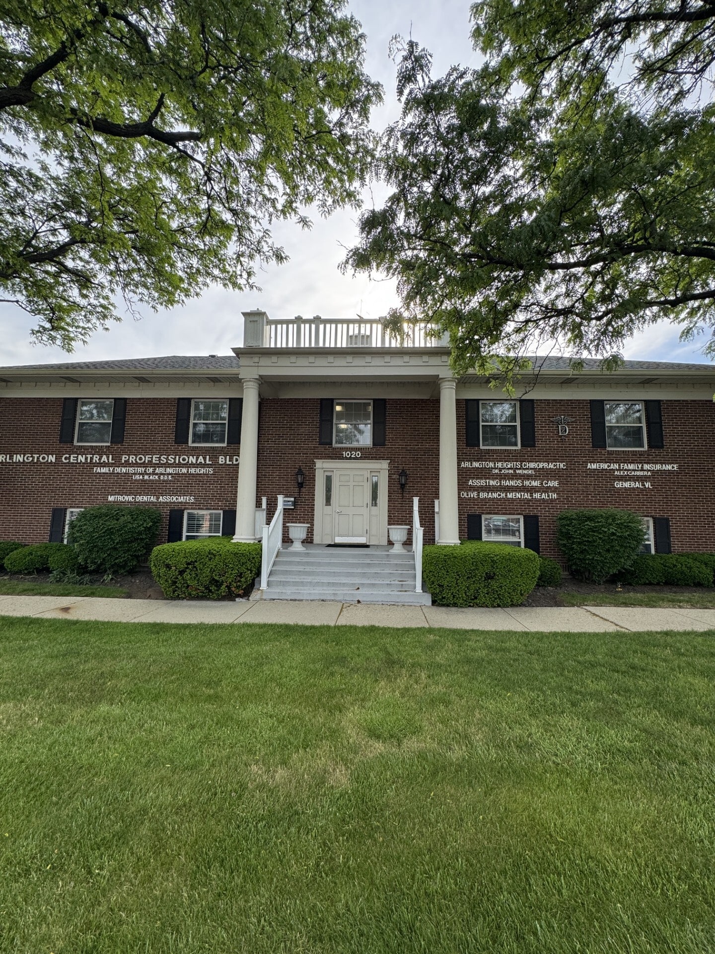 1020 S Arlington Heights Rd, Arlington Heights, IL for Rent