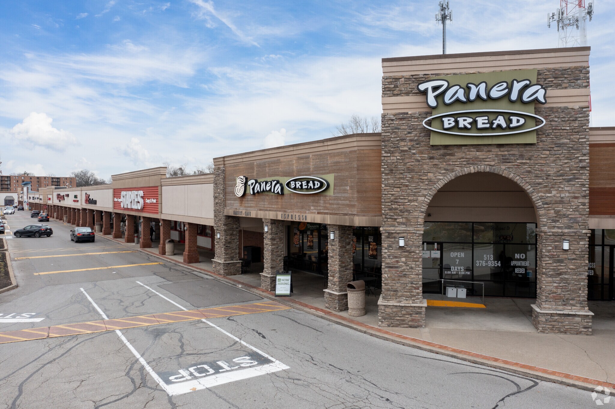 3800-3838 Paxton Ave, Cincinnati, OH for Rent