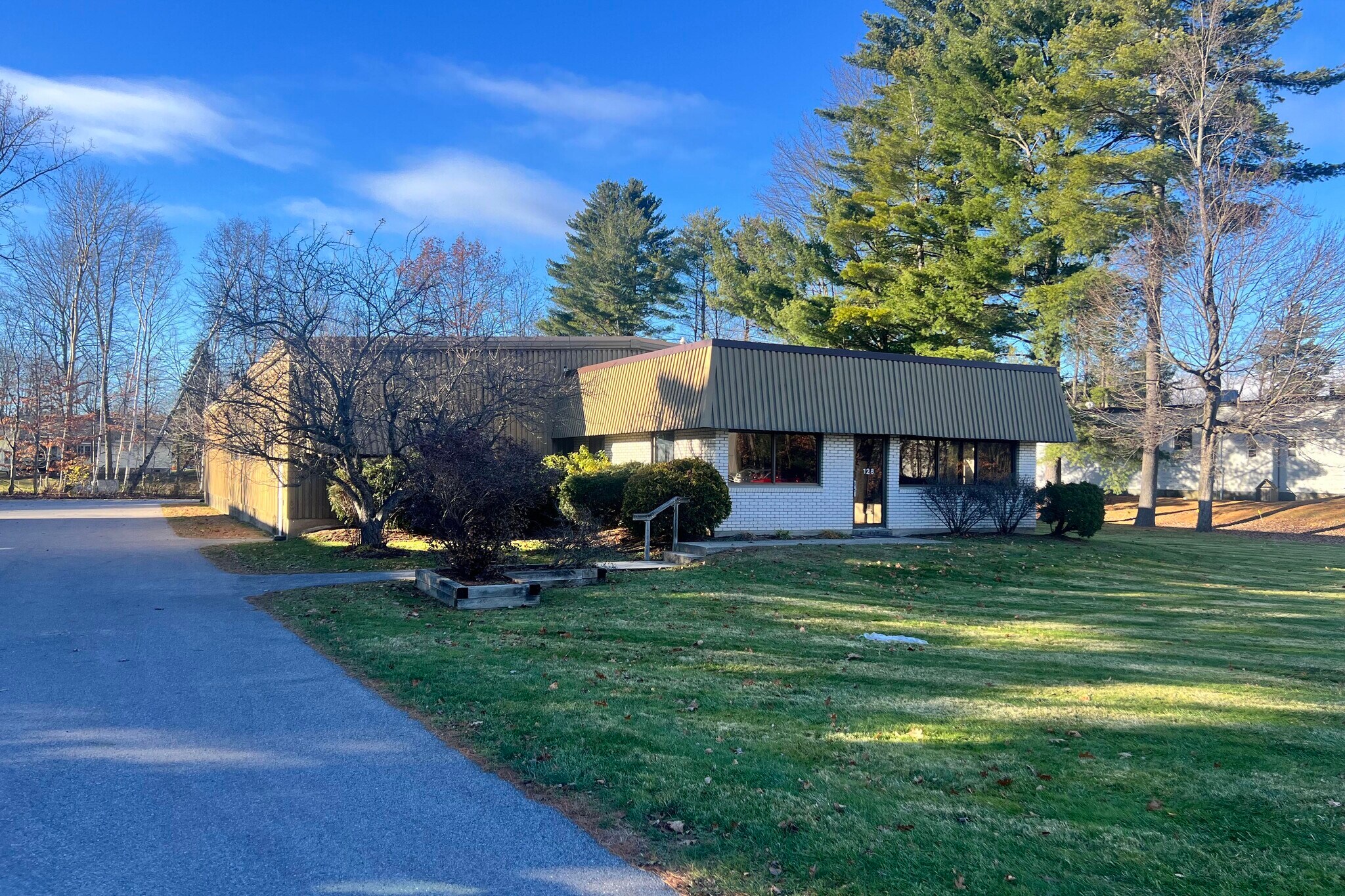 128 Commerce St, Williston, VT for Rent