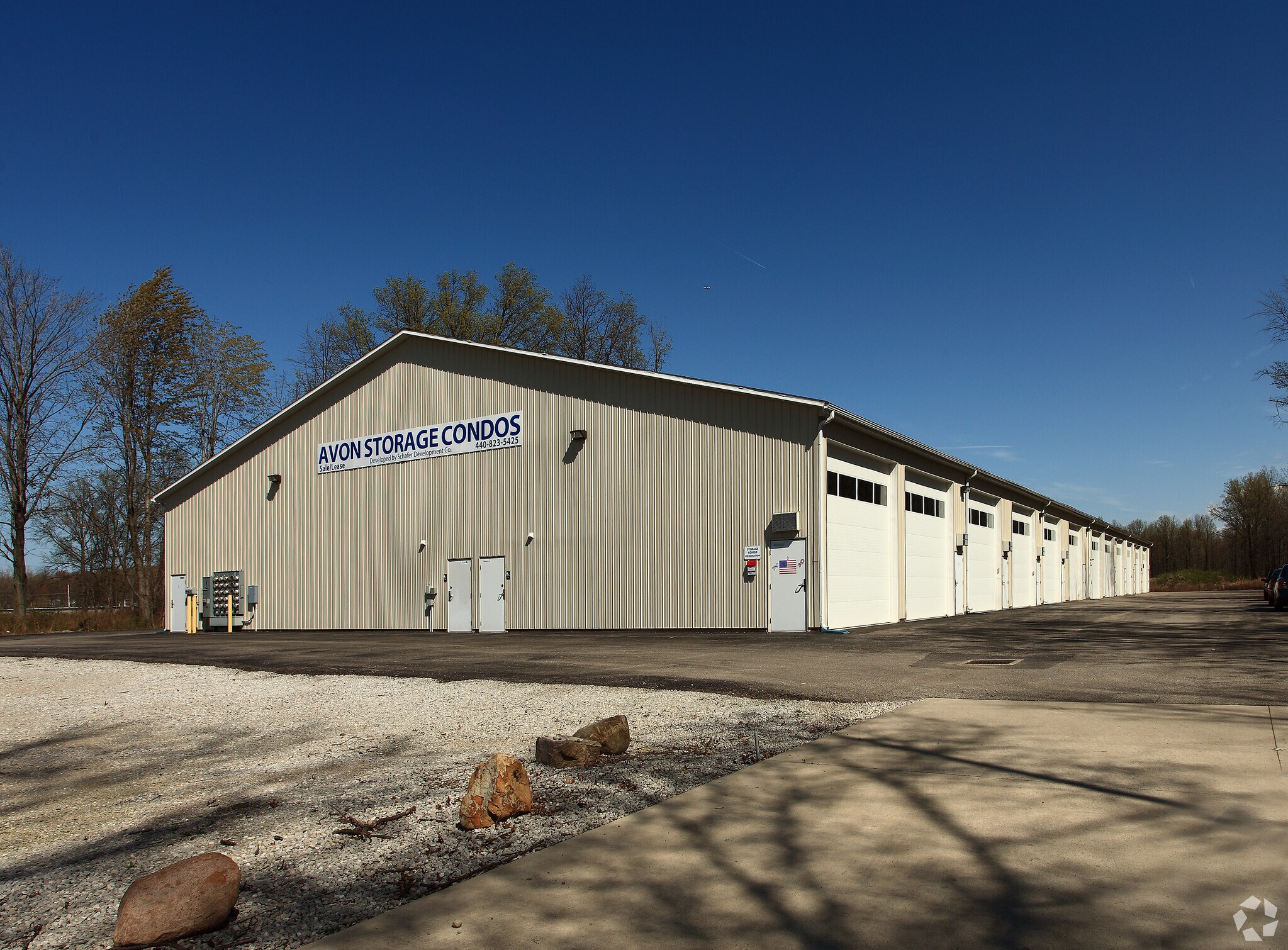 1049 Center Rd, Avon, OH for Rent