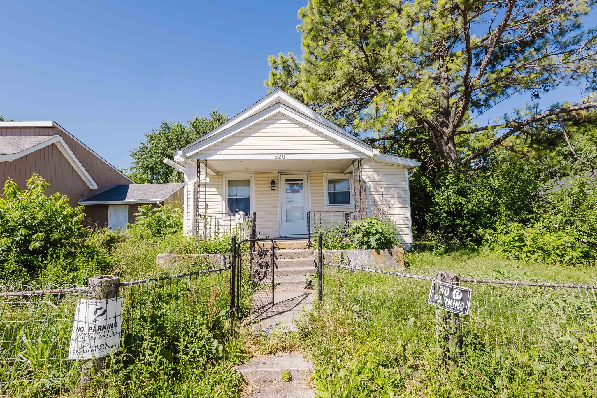 , Lexington, KY for Sale