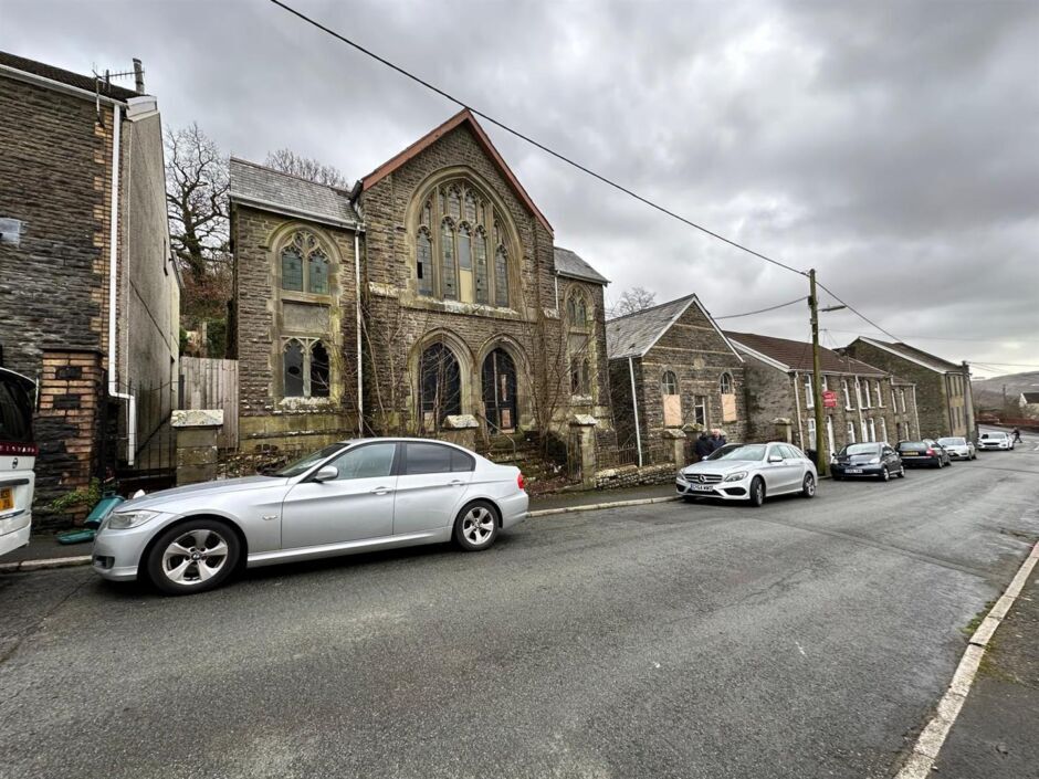 1 Bryn Rd, Glyncorrwg, WGN for Sale