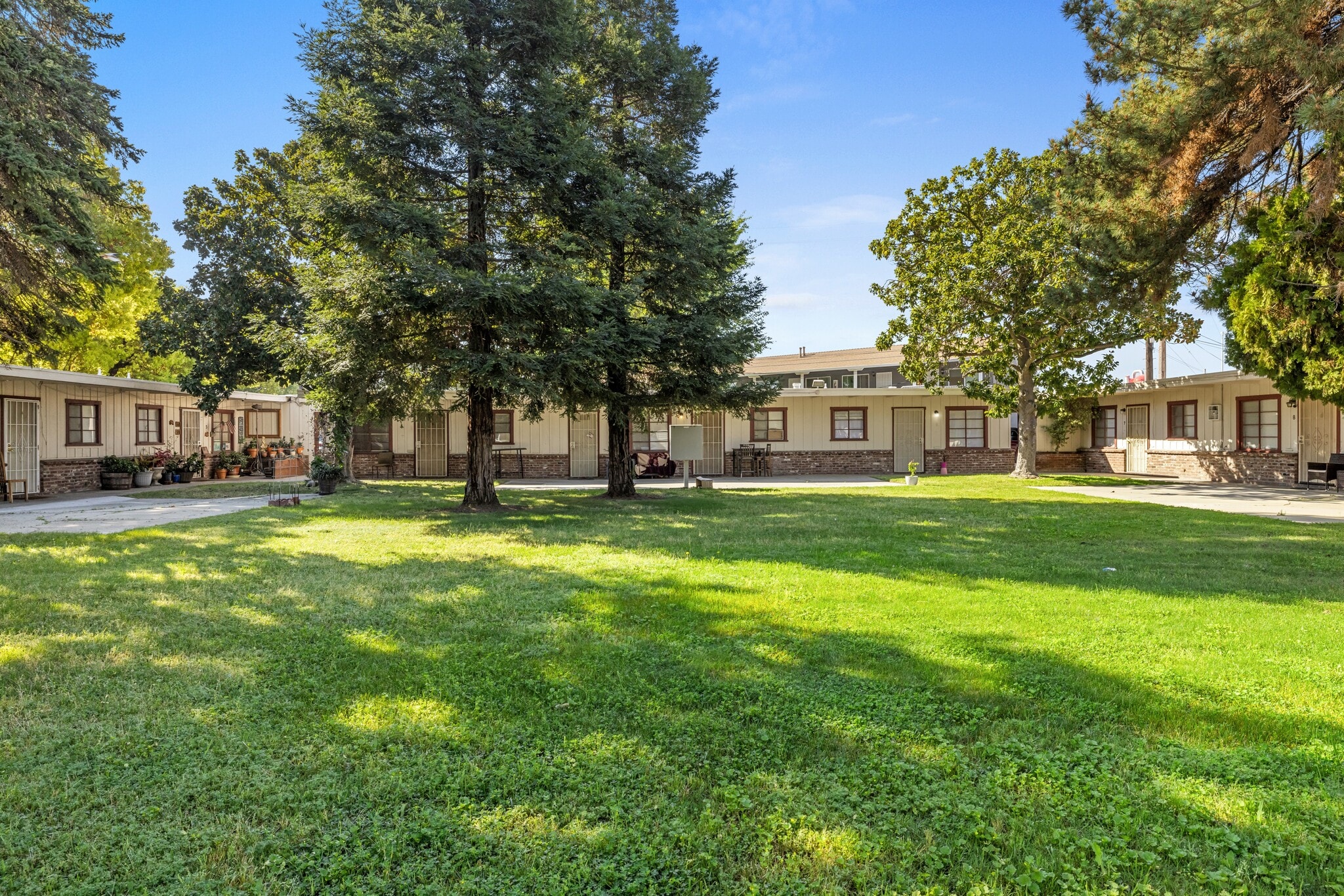 1136 Stoddard Ave, Modesto, CA for Sale
