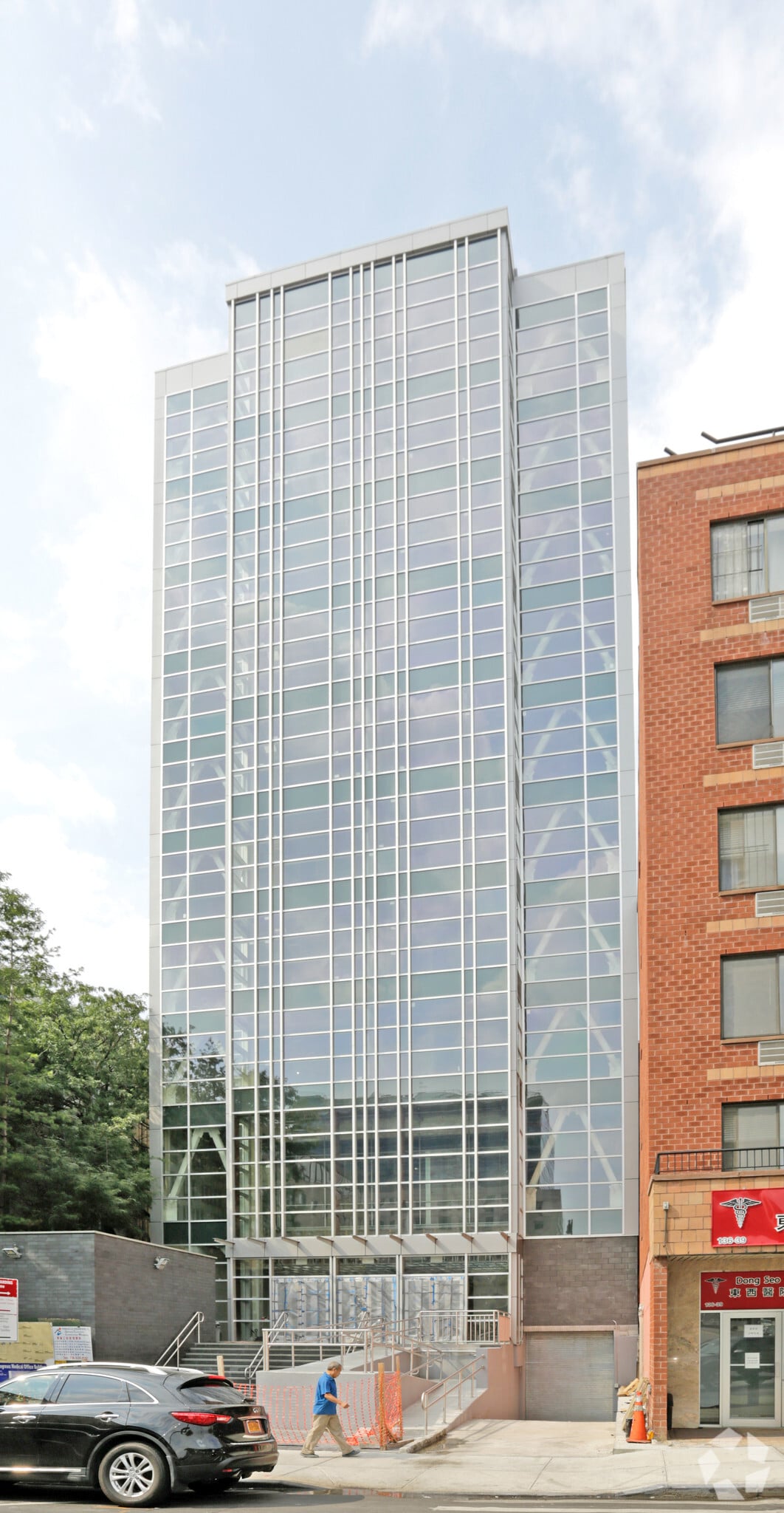 136-33 37th Ave, Flushing, NY for Sale