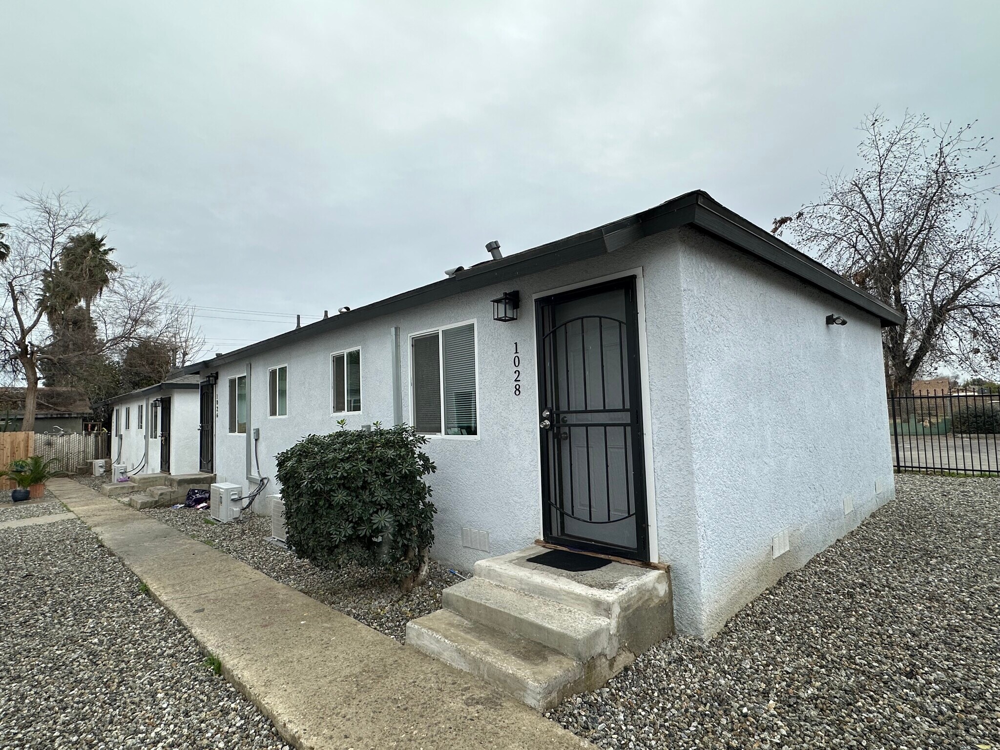 1018 Miller St Bakersfield, CA 93305 MultiFamily Property for Sale