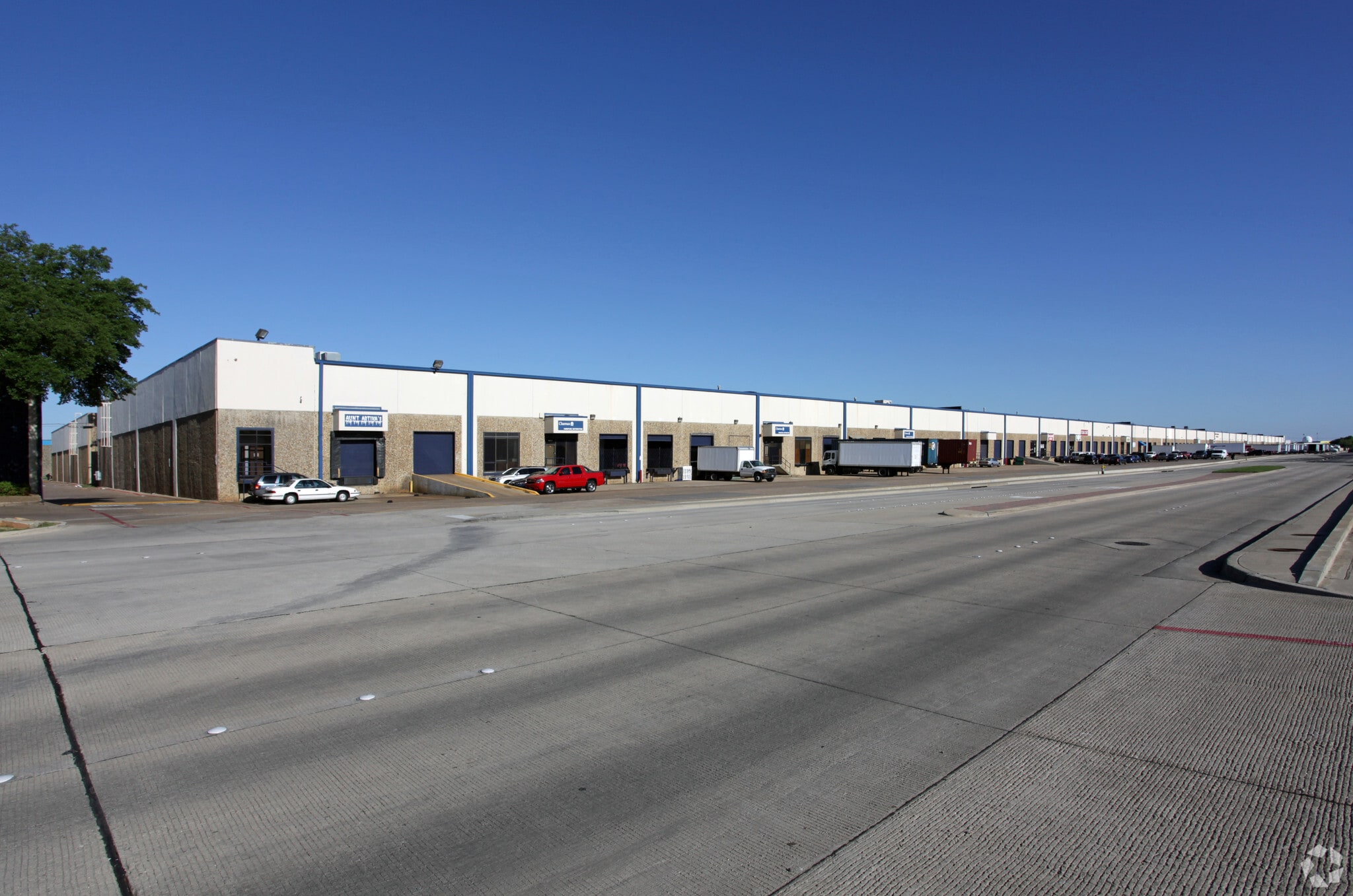 1401-1815 Kelly Blvd, Carrollton, TX for Rent