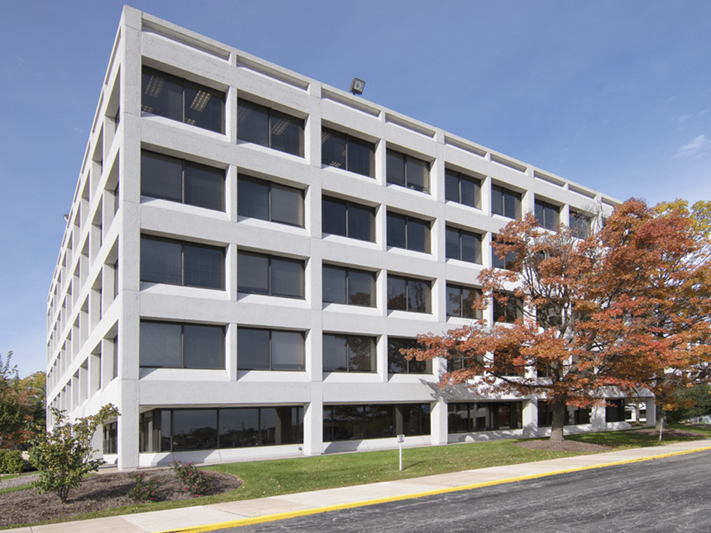 1821 Walden Office Sq, Schaumburg, IL for Rent