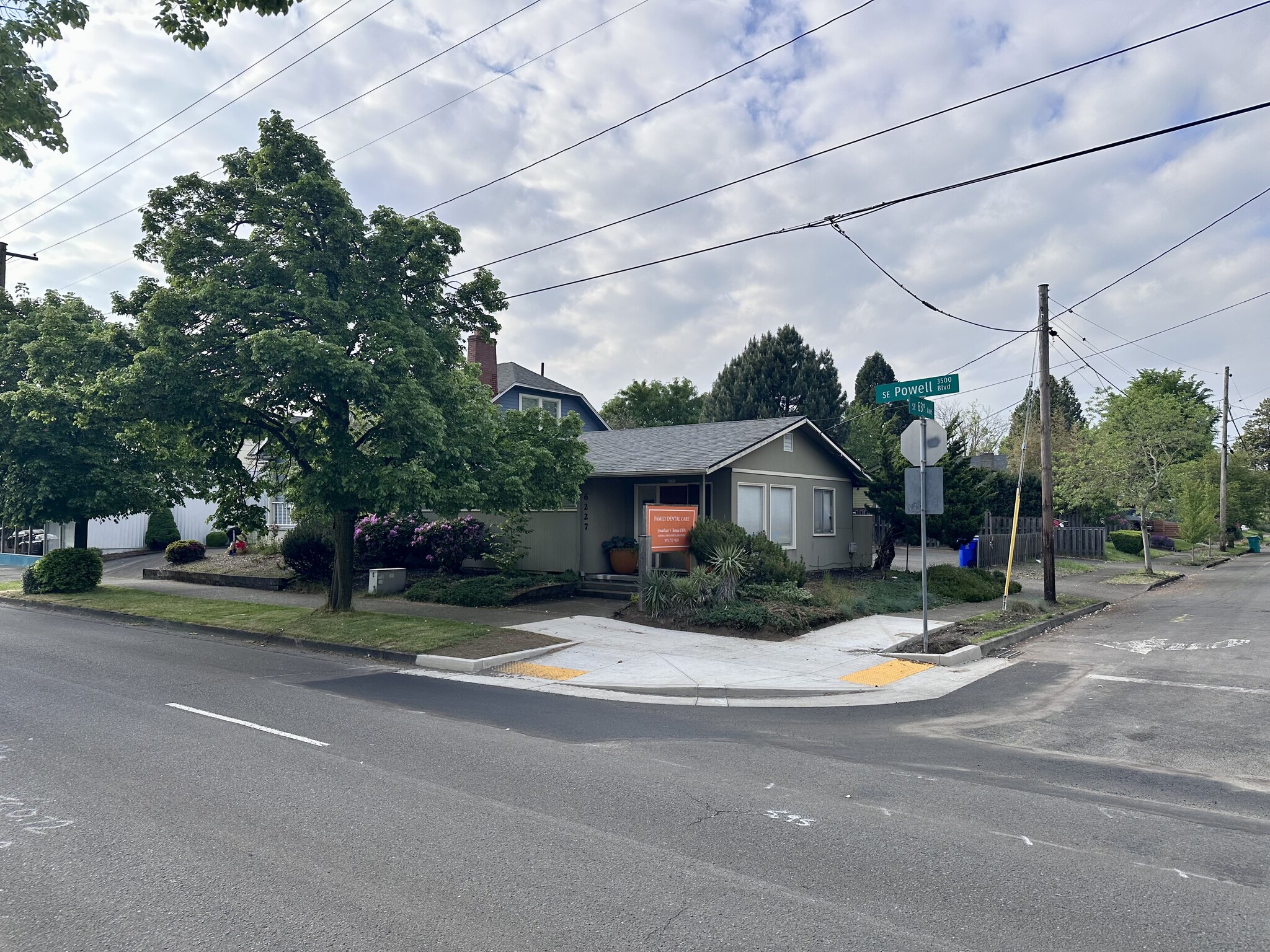 6227 SE Powell Blvd, Portland, OR for Sale