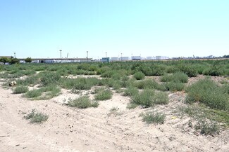 4100-4192 S Cedar Ave