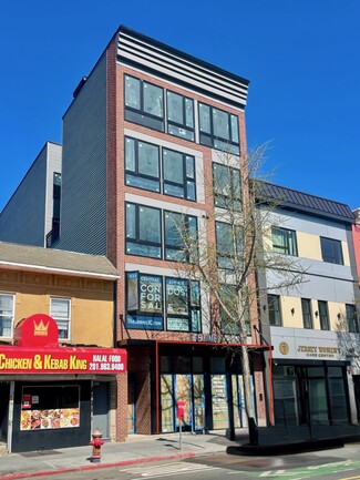 Jersey City, NJ Storefront - 433 Central Ave