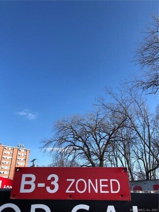 275 Connecticut Blvd  